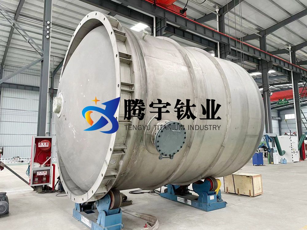 鈦結晶器鈦換熱器等鈦設備在離子膜燒堿工業(yè)中的應用分析